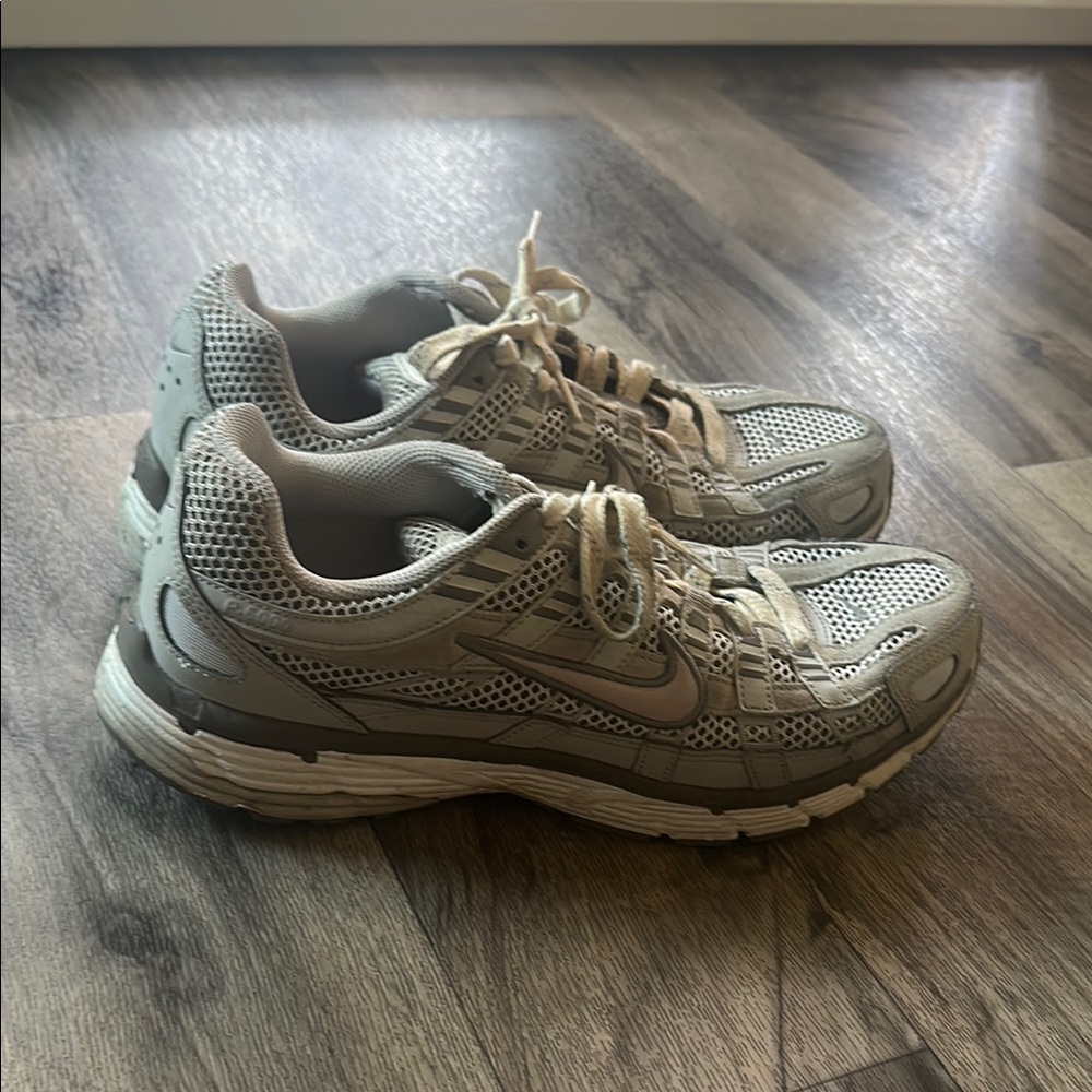 Nike Gray Athletic Sneakers